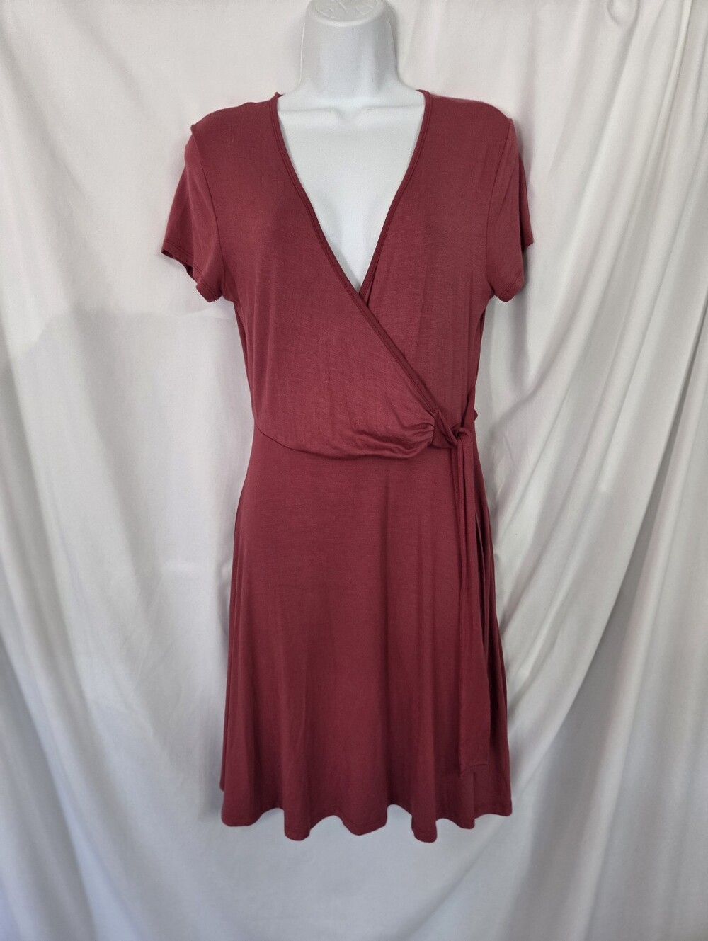 Rolla Coster Wrap-Style Short Sleeve Dress in Dusty Rose Size M